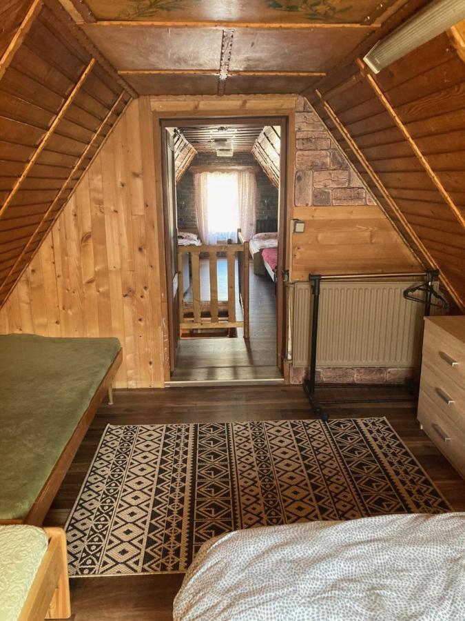 Utulna Chaloupka Na Valassku Valasska Bystrice Exterior foto